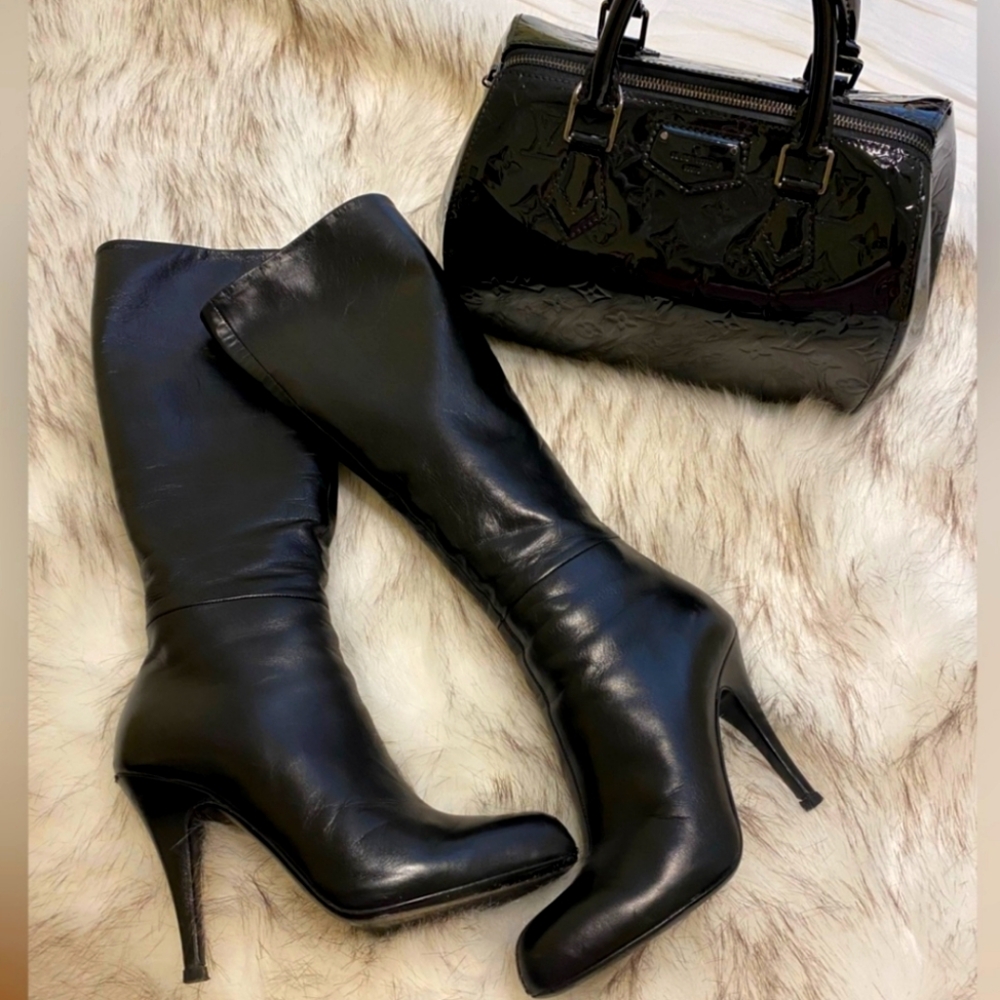 Authentic Prada leather boots size 6